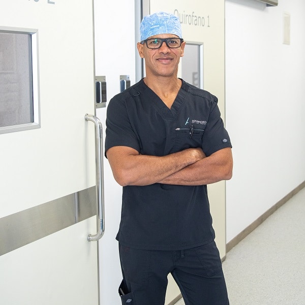 Cosmetic surgeon at Cirumed Clinic, Marbella, Spain, trained to perform beauty procedures.