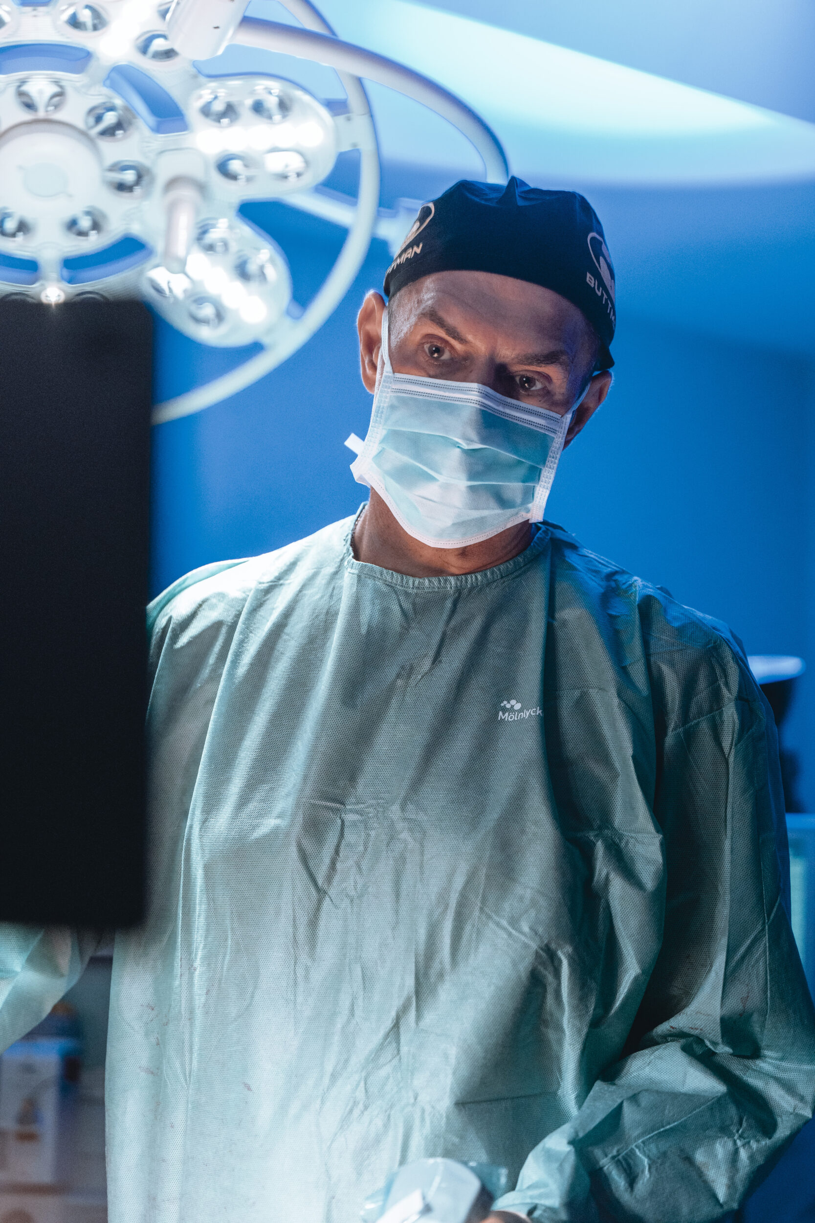 Dr. Alexander Aslani, founder and owner of Cirumed Clinic